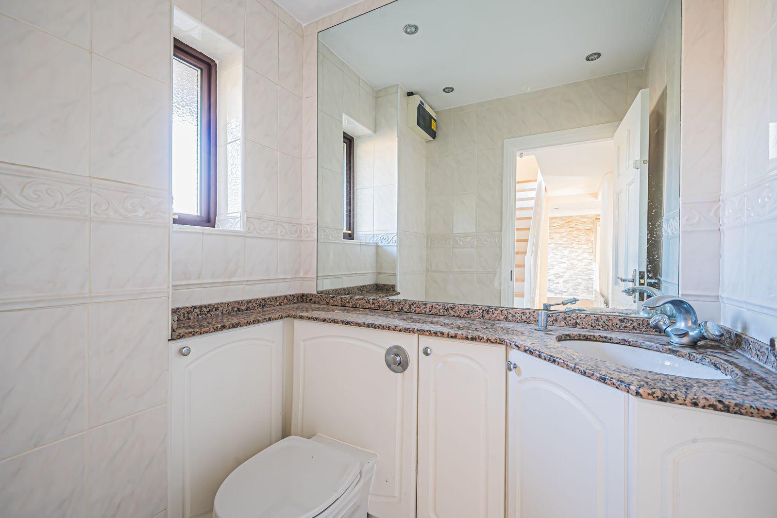 Booker Avenue, Bradwell Common, Milton Keynes, MK13 - Image 9