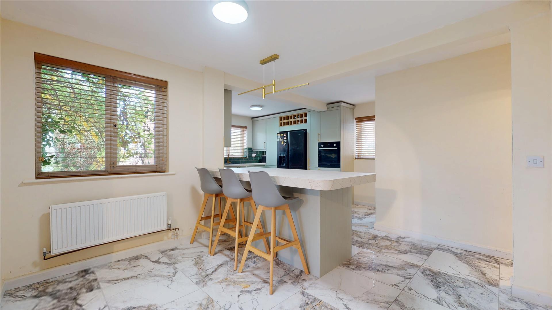 Saddlers Place, Downs Barn, Milton Keynes, MK14 - Image 5