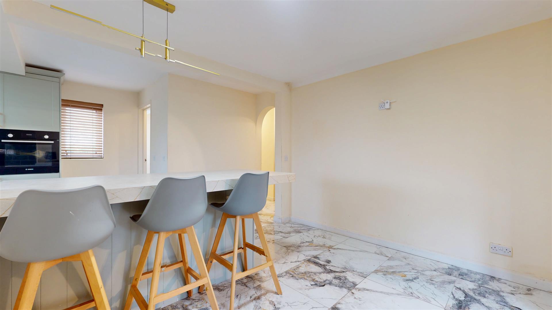 Saddlers Place, Downs Barn, Milton Keynes, MK14 - Image 6