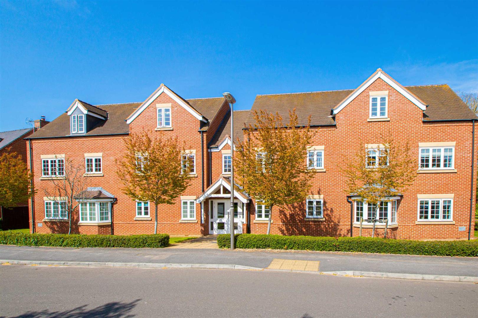 Dean Forest Way, Broughton, Milton Keynes, MK10