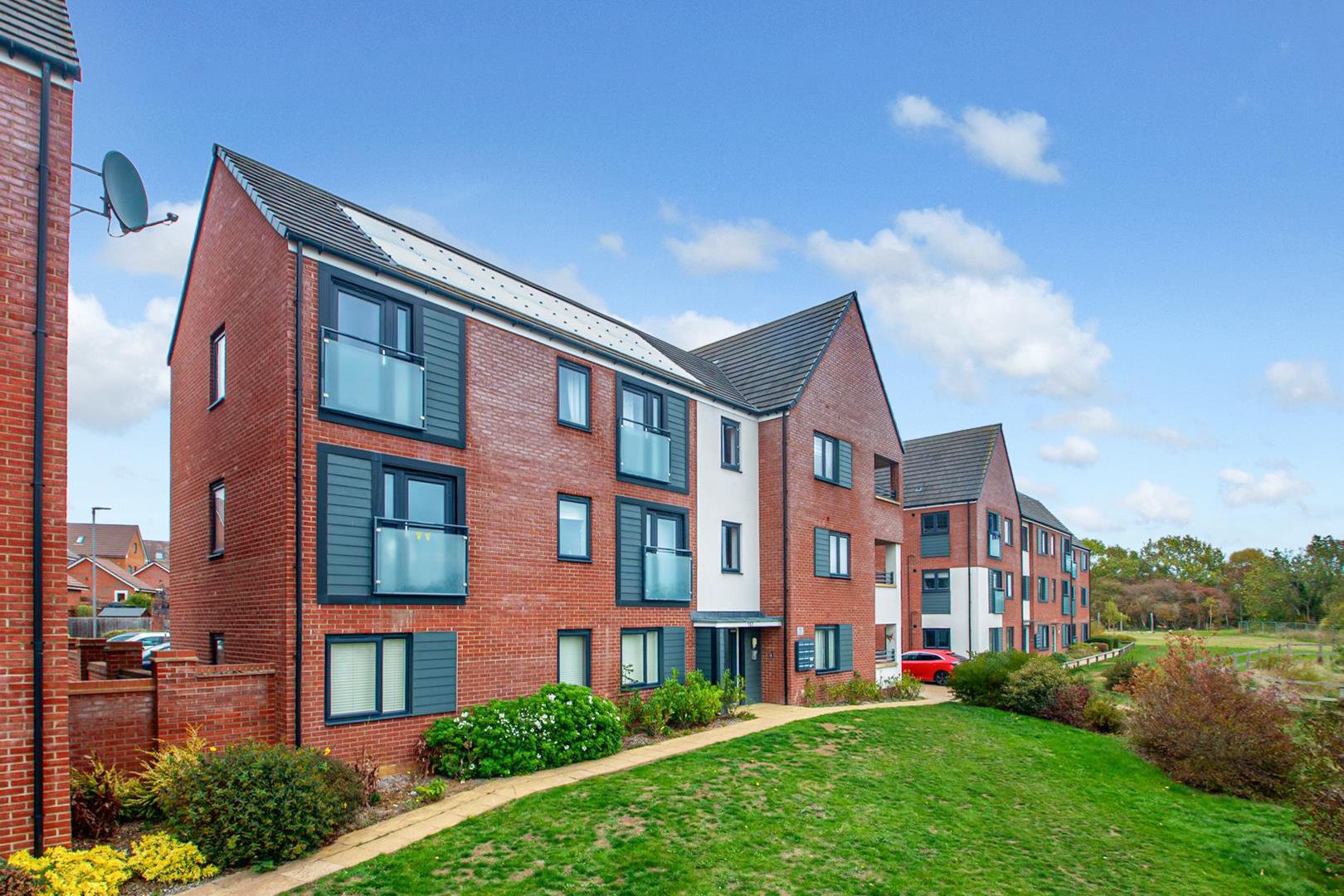 Apollo Avenue, Fairfields, Milton Keynes, MK11