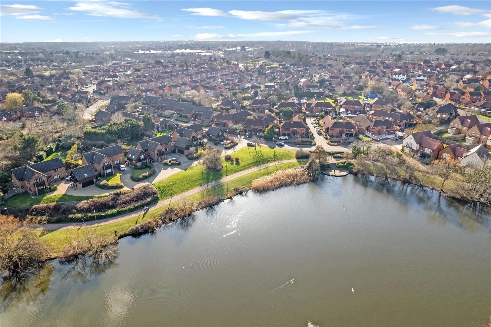 Longleat Court, Great Holm, Milton Keynes, MK8 - Image 2