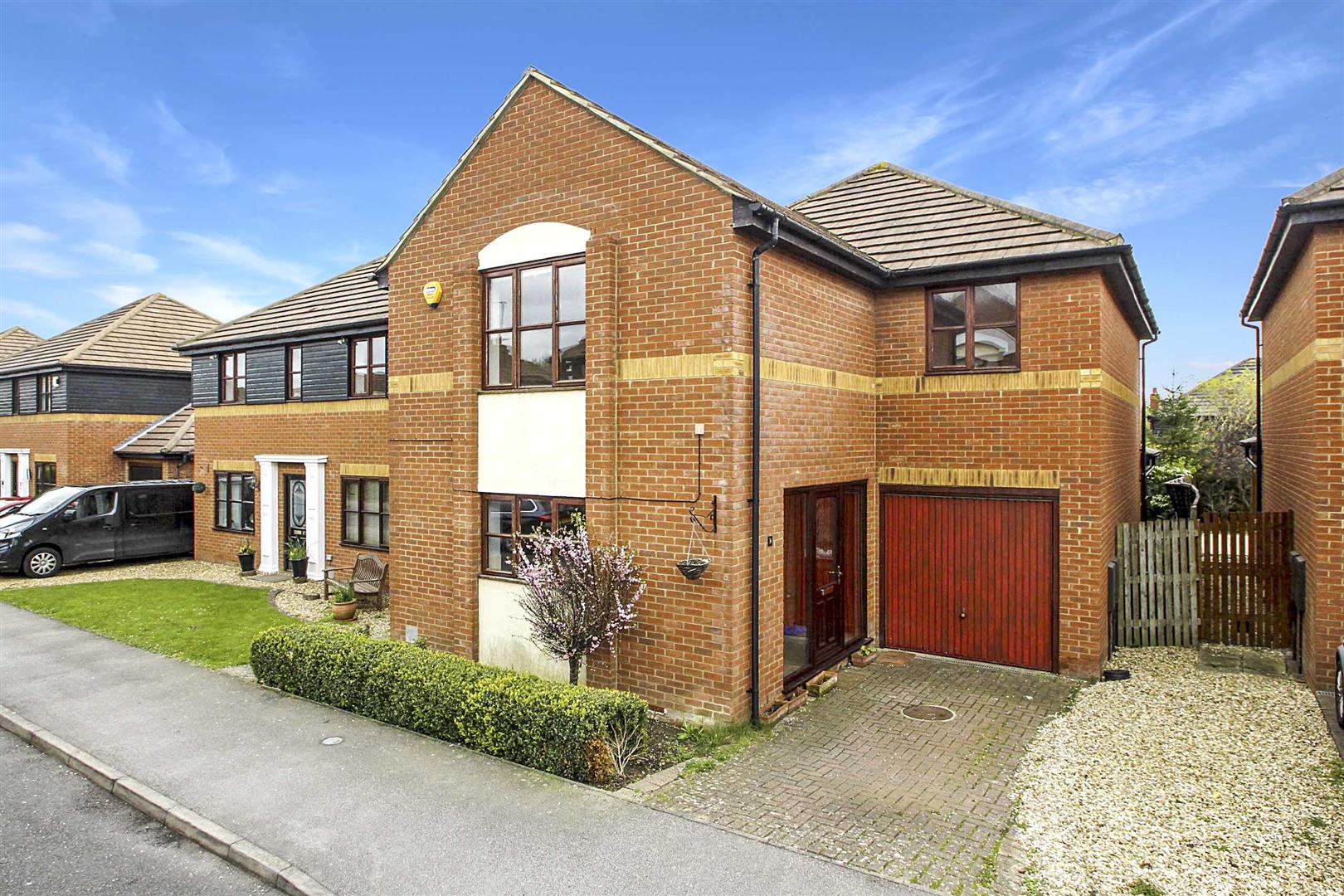 Winstanley Lane, Shenley Lodge, Milton Keynes, MK5
