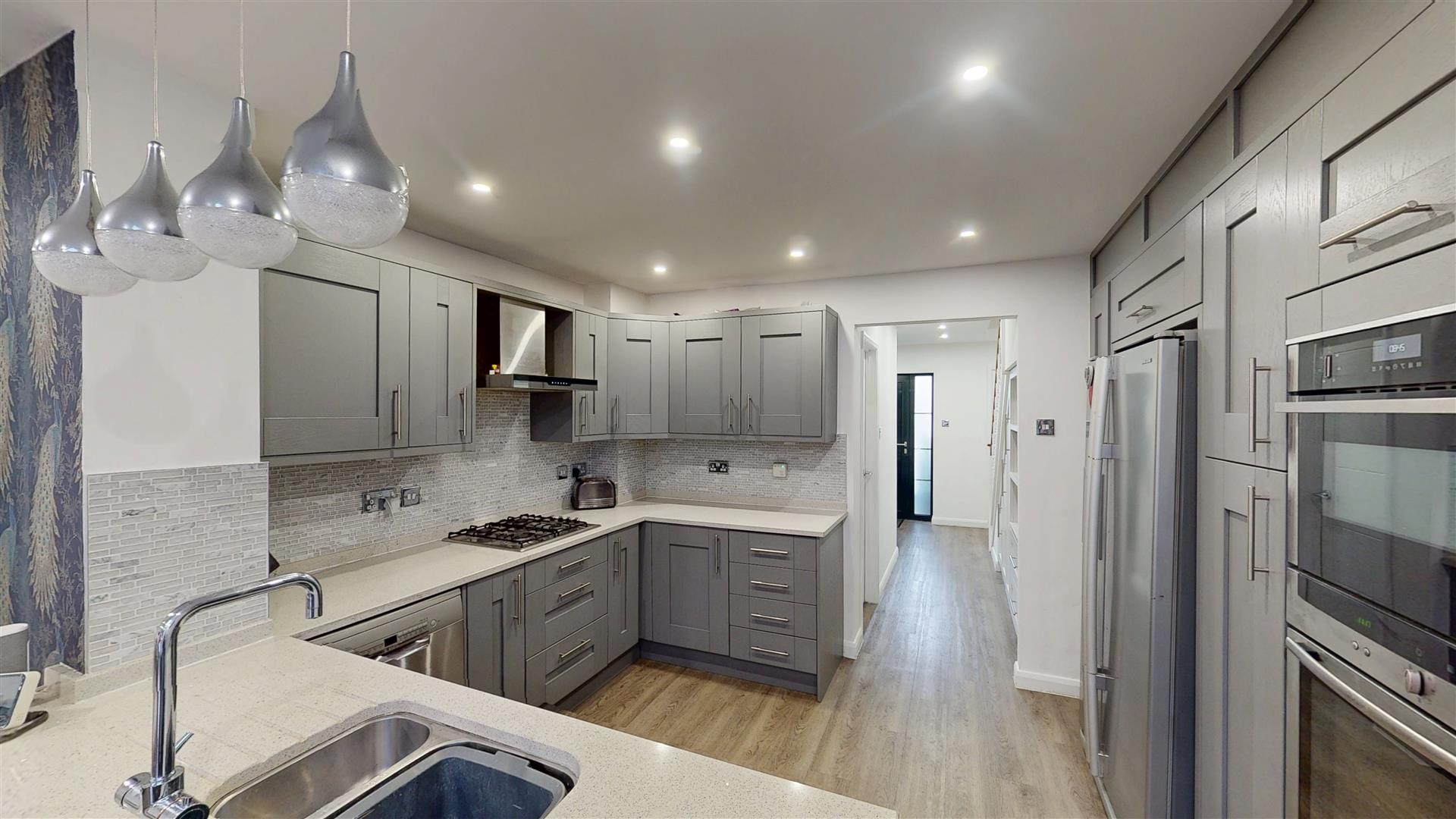 Cherleton, Two Mile Ash, Milton Keynes, MK8 - Image 6