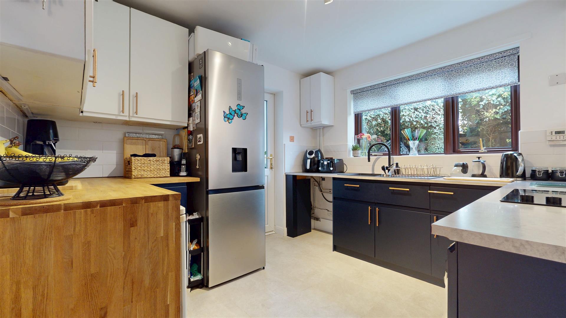 Booker Avenue, Bradwell Common, Milton Keynes, MK13 - Image 7