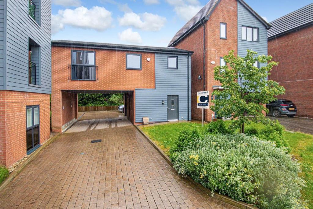 Norden Mead, Walton, Milton Keynes, MK7