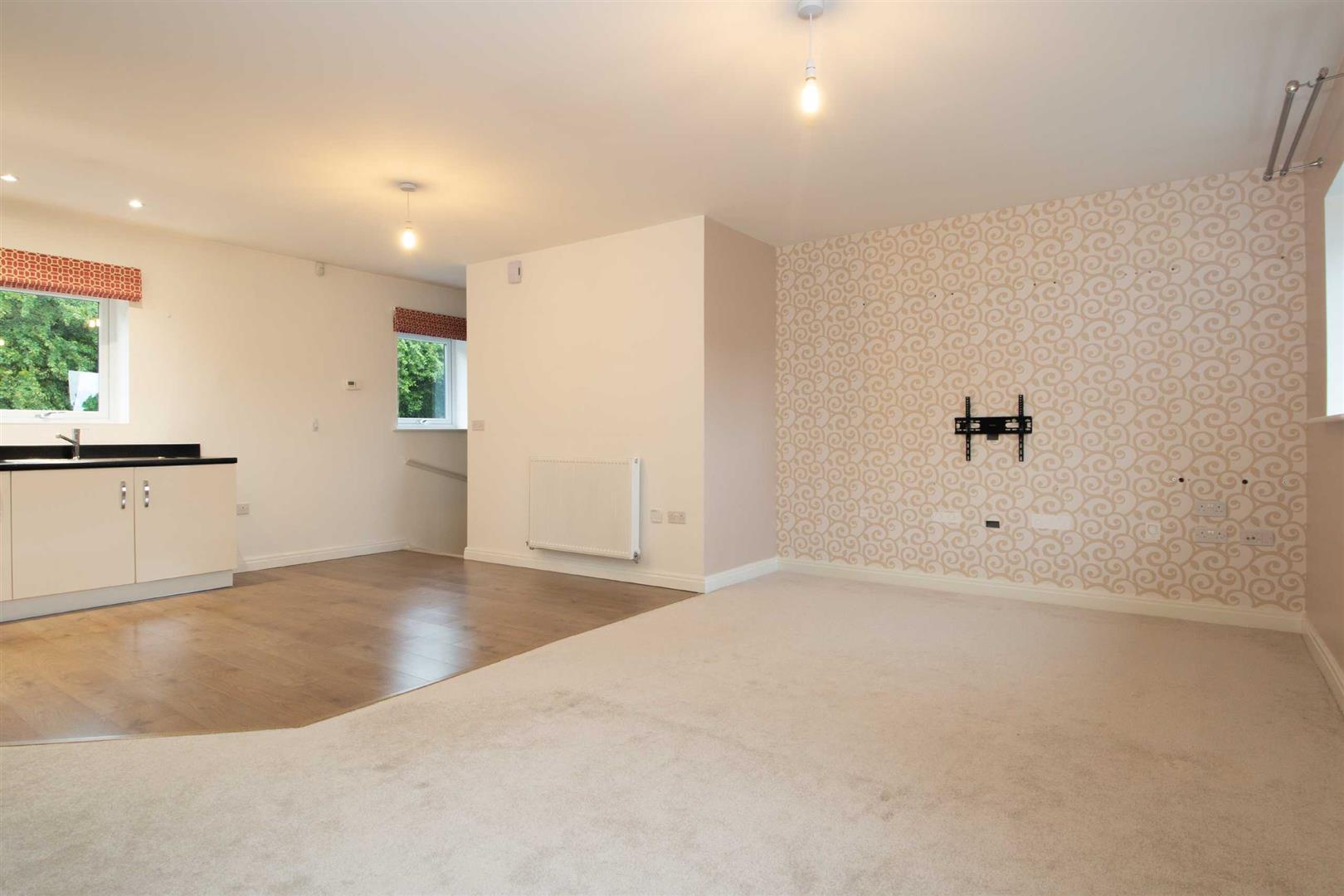 Norden Mead, Walton, Milton Keynes, MK7 - Image 7