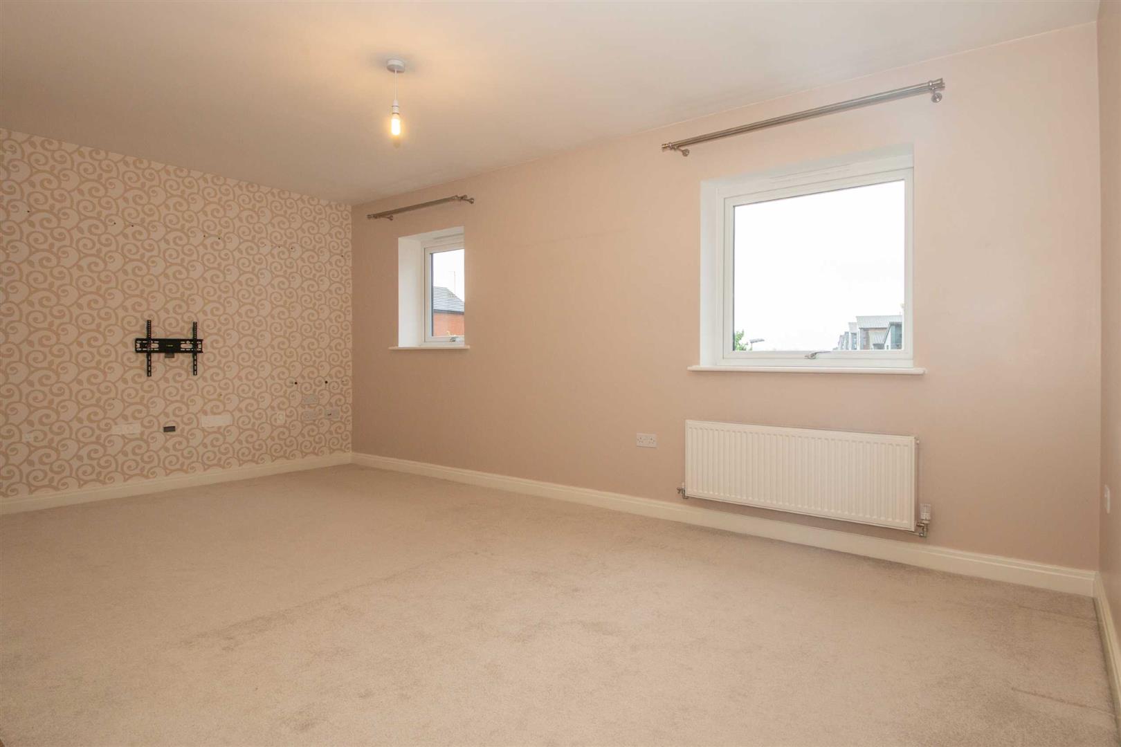 Norden Mead, Walton, Milton Keynes, MK7 - Image 8