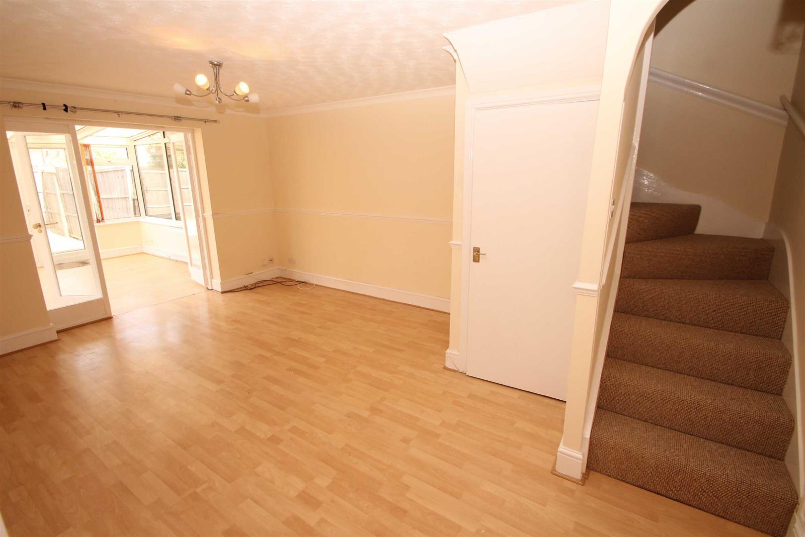 Studley Knapp, Walnut Tree Milton Keynes, Walnut Tree Milton Keynes, MK7 - Image 2