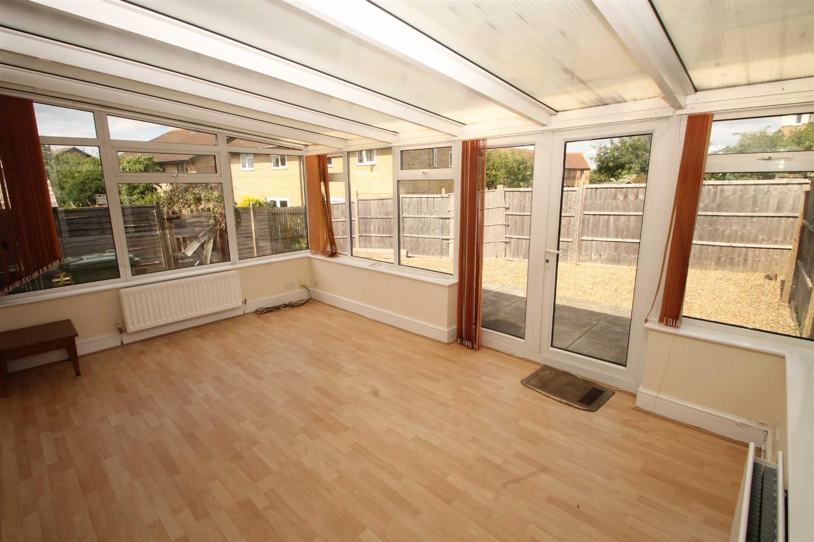 Studley Knapp, Walnut Tree Milton Keynes, Walnut Tree Milton Keynes, MK7 - Image 4