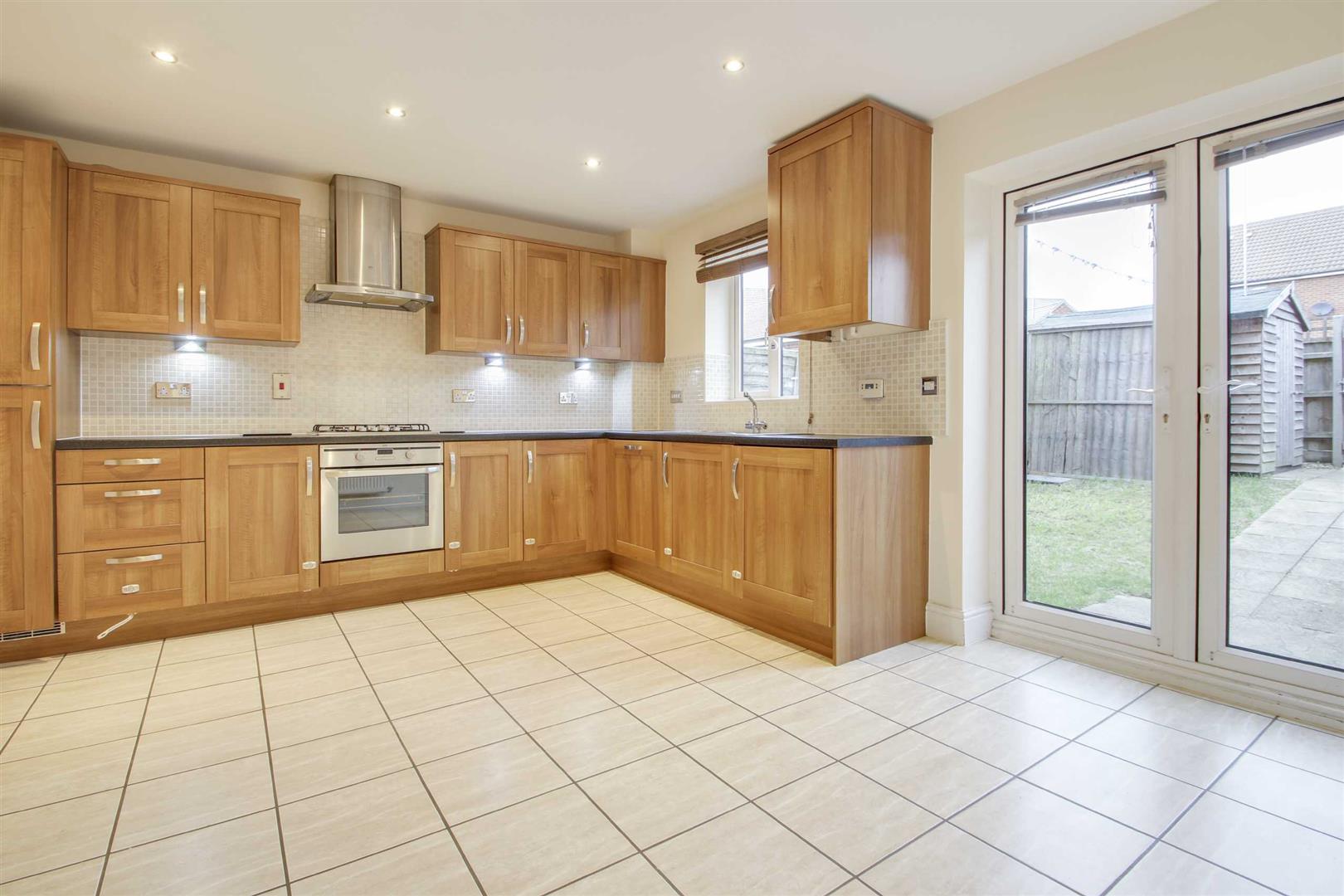 Selkirk Drive, Oakridge Park, Milton Keynes, MK14