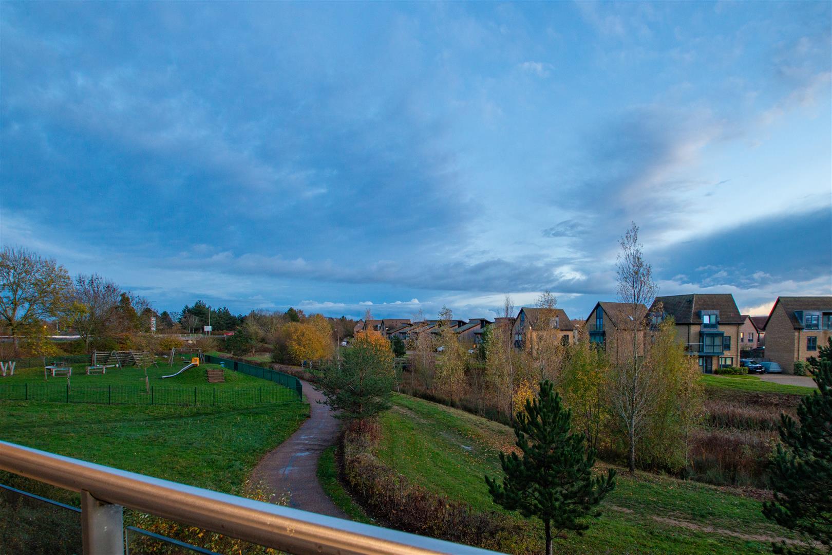 18 Cyber Avenue, Oakgrove, Milton Keynes, MK10 - Image 10