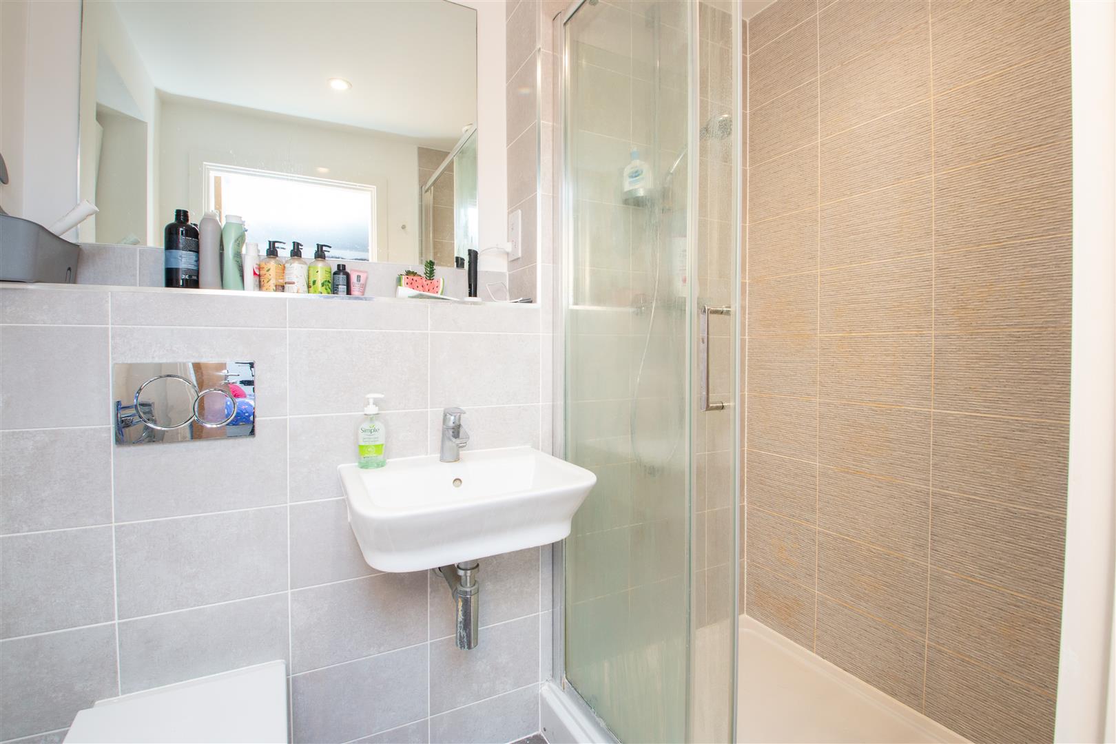 18 Cyber Avenue, Oakgrove, Milton Keynes, MK10 - Image 7