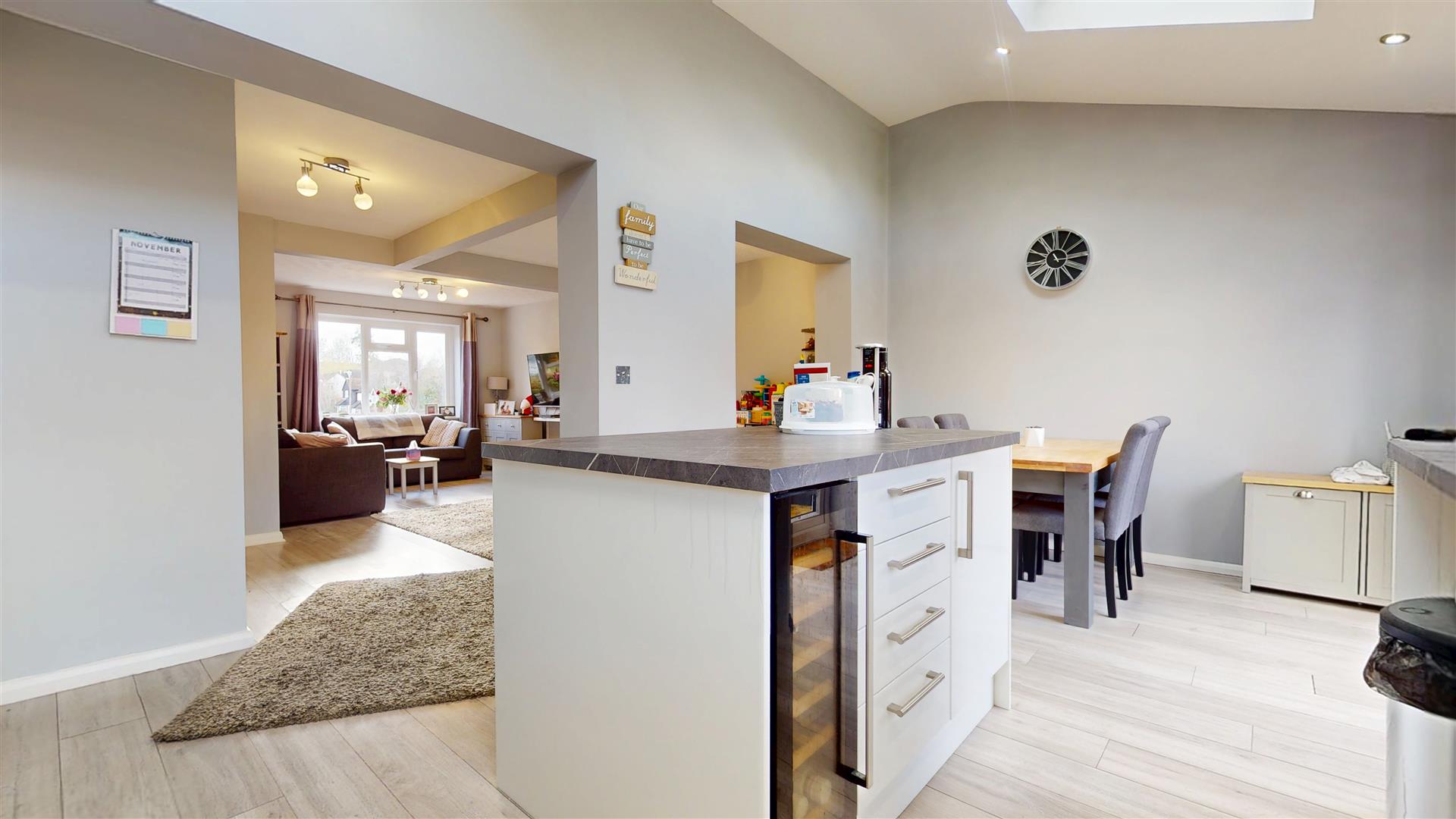 Arncliffe Drive, Heelands, Milton Keynes, MK13 - Image 9