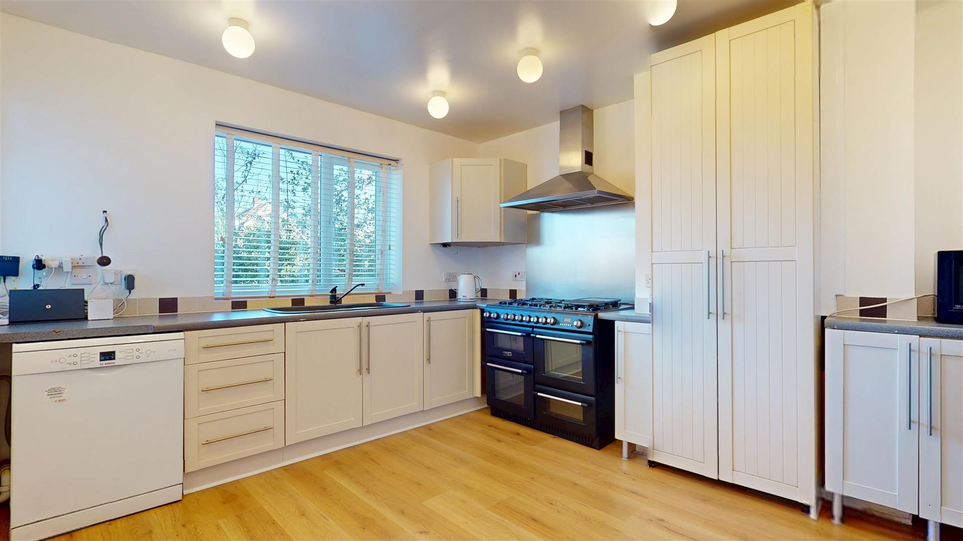 Buckingham Road, Bletchley, Milton Keynes, MK3 - Image 5