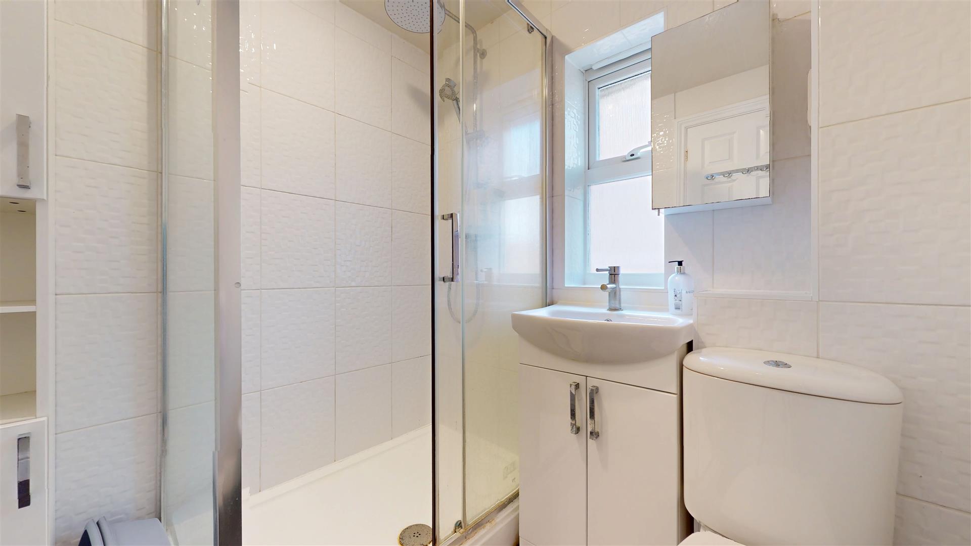 Little Dunmow, Monkston, Milton Keynes, MK10 - Image 10