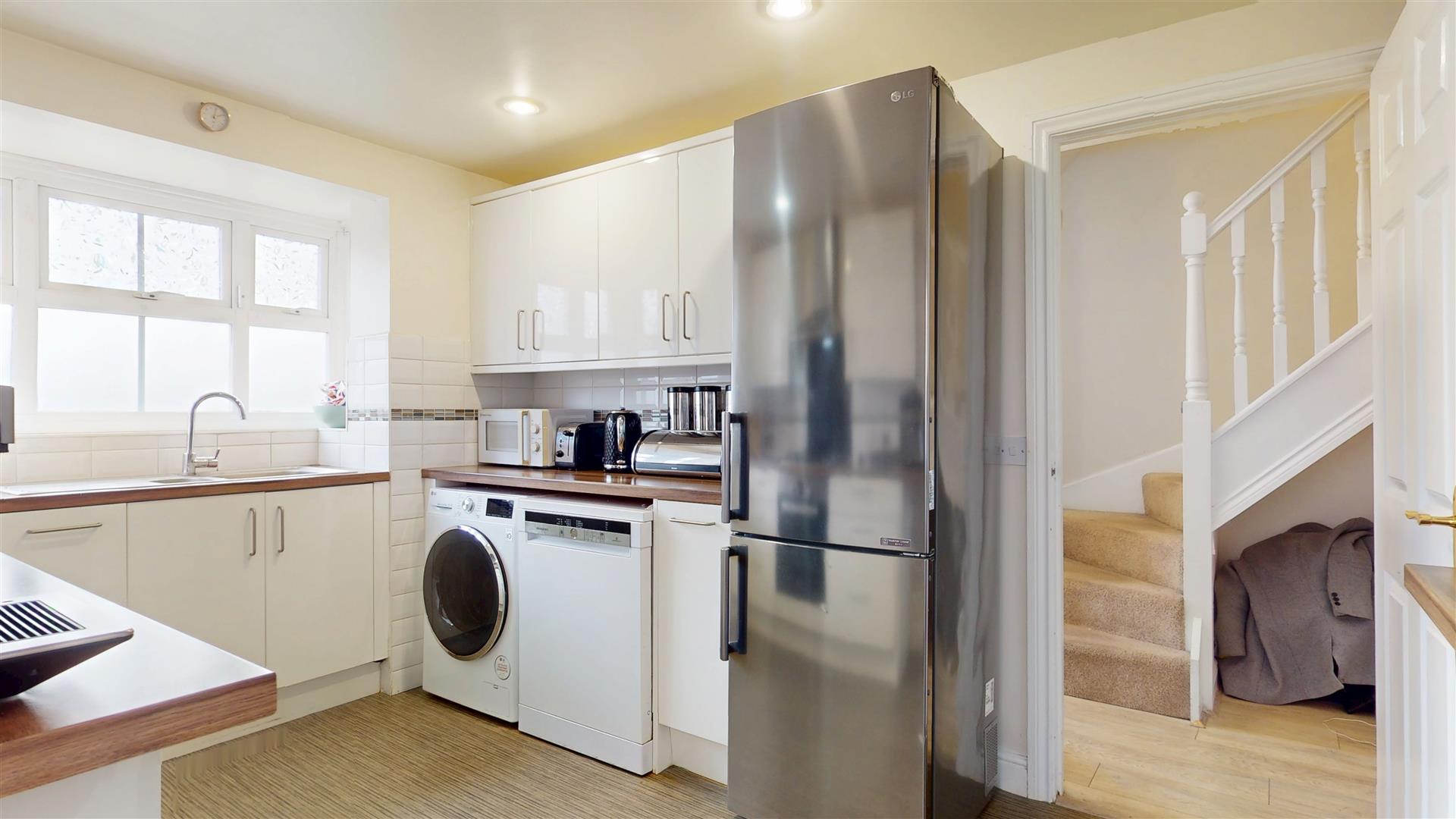 Little Dunmow, Monkston, Milton Keynes, MK10 - Image 6