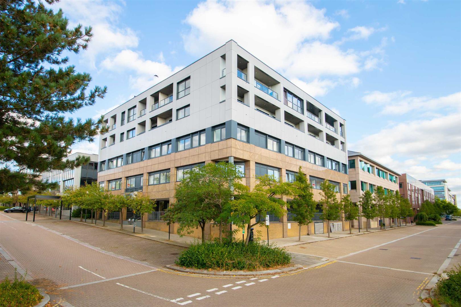 152 Silbury Boulevard, Milton Keynes, MK9