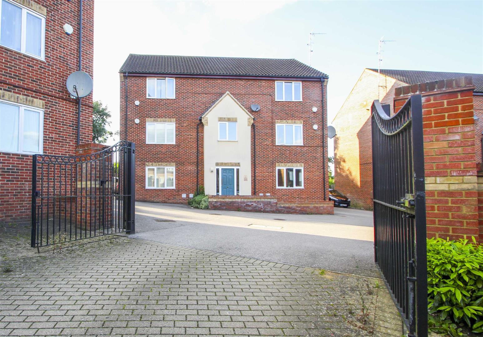 Kirkwood Grove, Medbourne, Milton Keynes, MK5