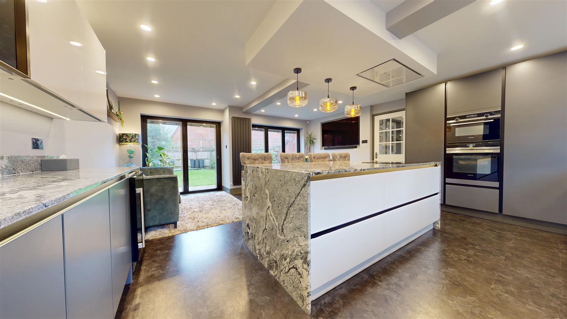 Butterfield Close, Woolstone, Milton Keynes, MK15 - Image 9