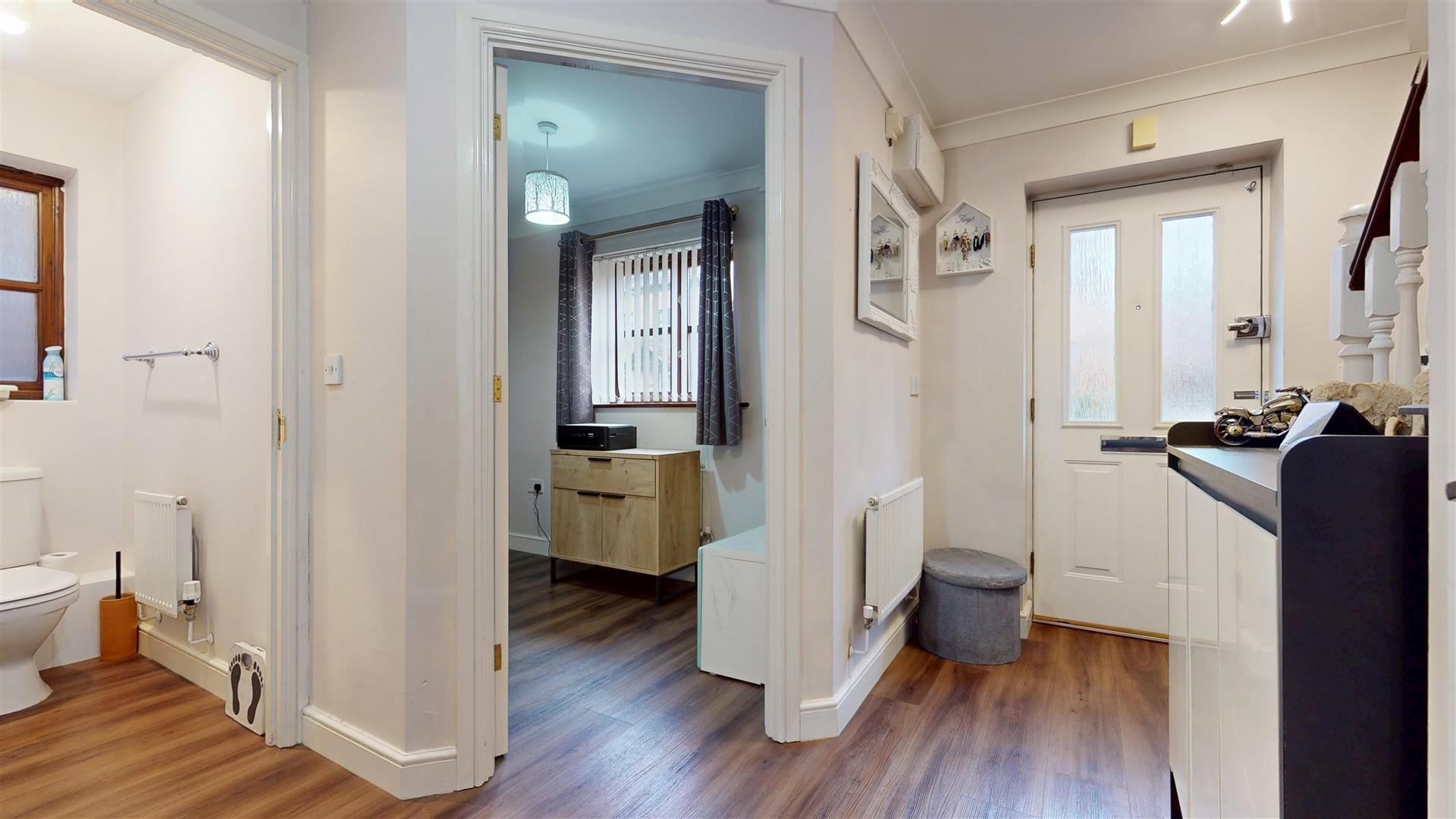 Gainsborough Close, Grange Farm, Milton Keynes, MK8 - Image 10