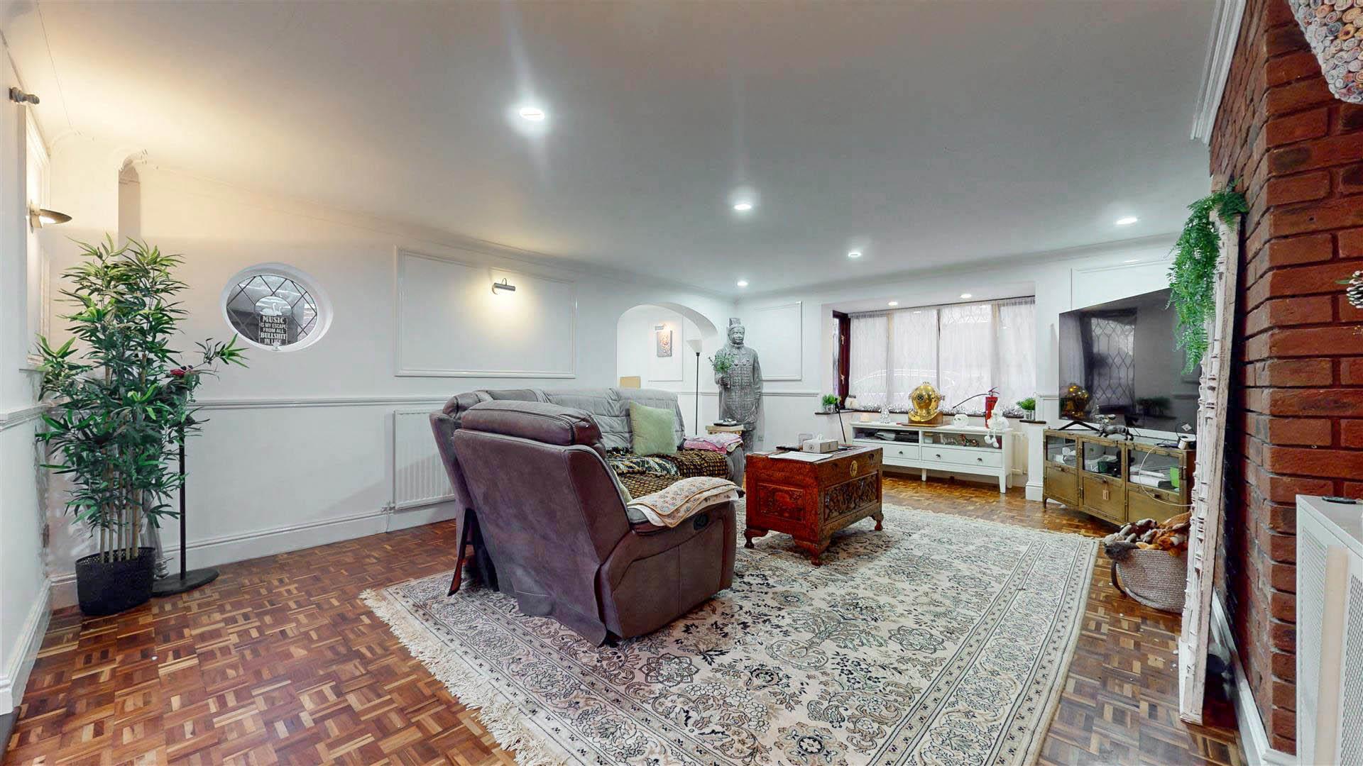 Willen Park Avenue., Willen Park, Milton Keynes, MK15 - Image 4