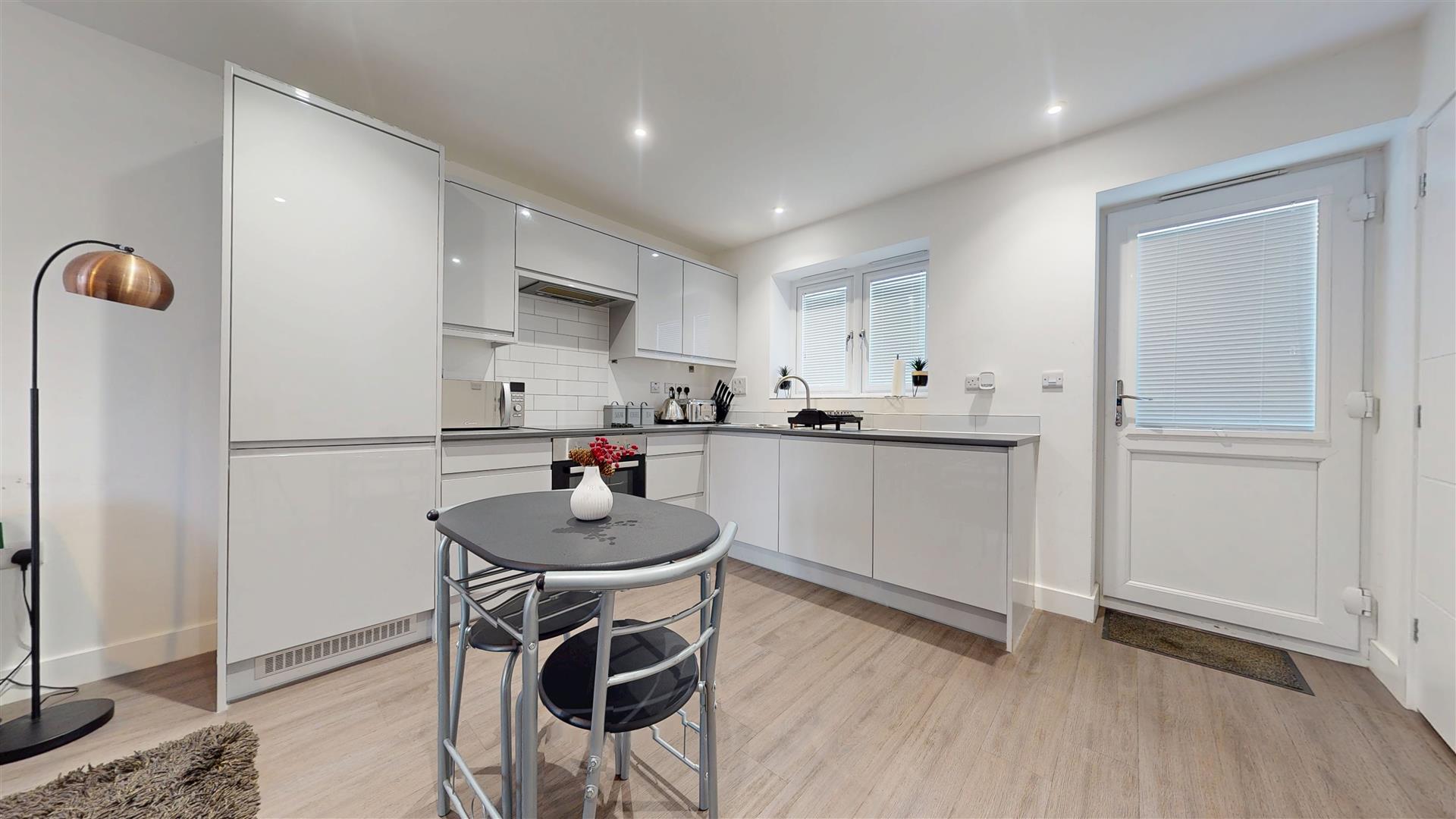 Selkirk Drive, Oakridge Park, Milton Keynes, MK14 - Image 3