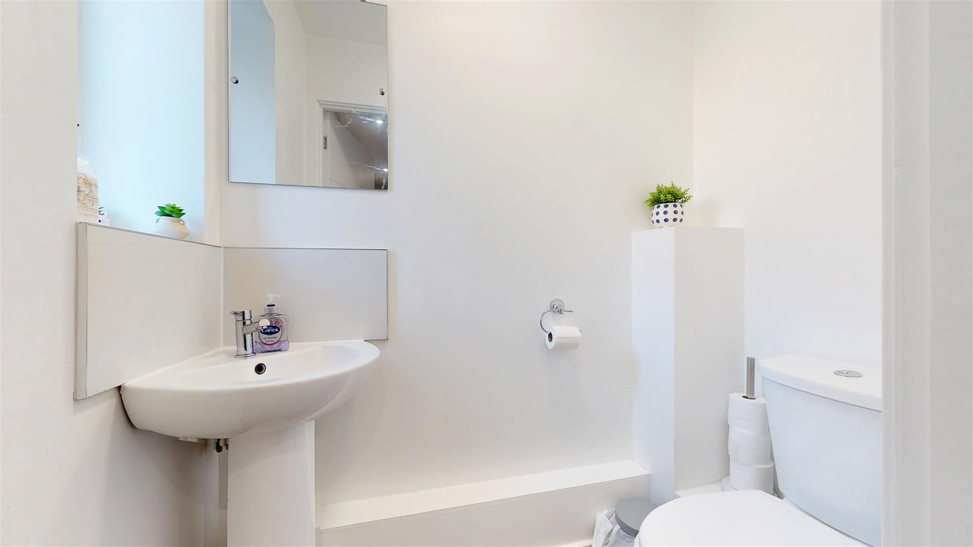 Selkirk Drive, Oakridge Park, Milton Keynes, MK14 - Image 5