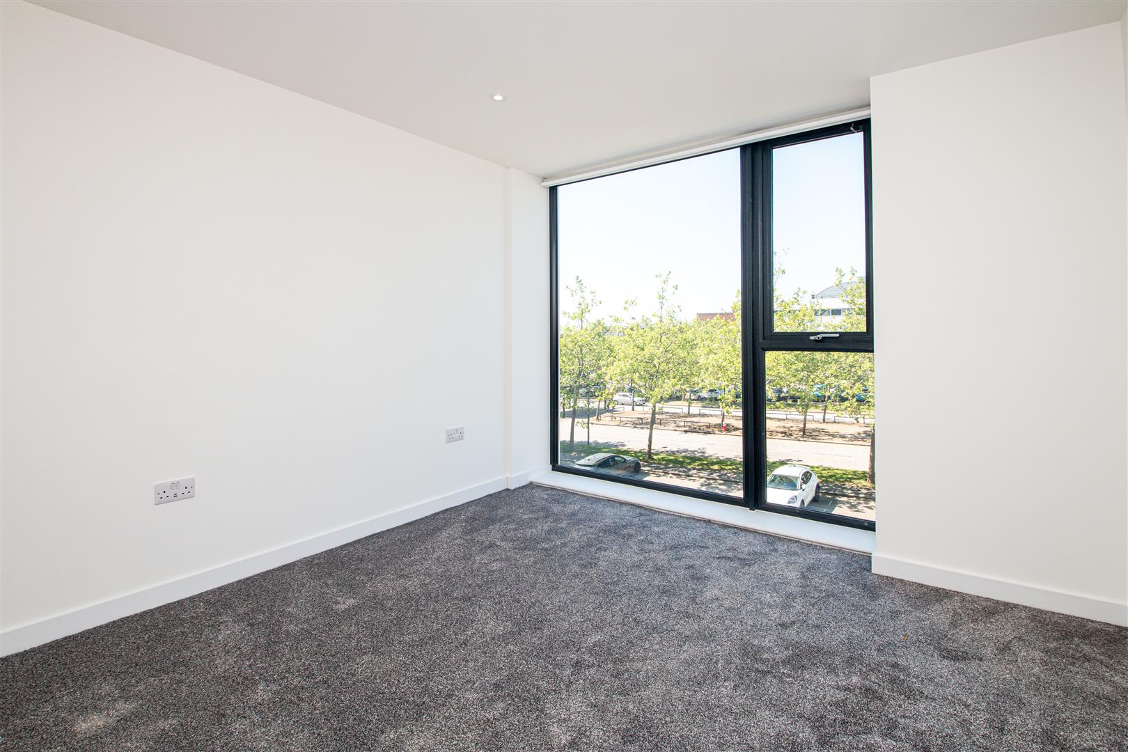 Silbury Boulevard, Milton Keynes, MK9 - Image 10