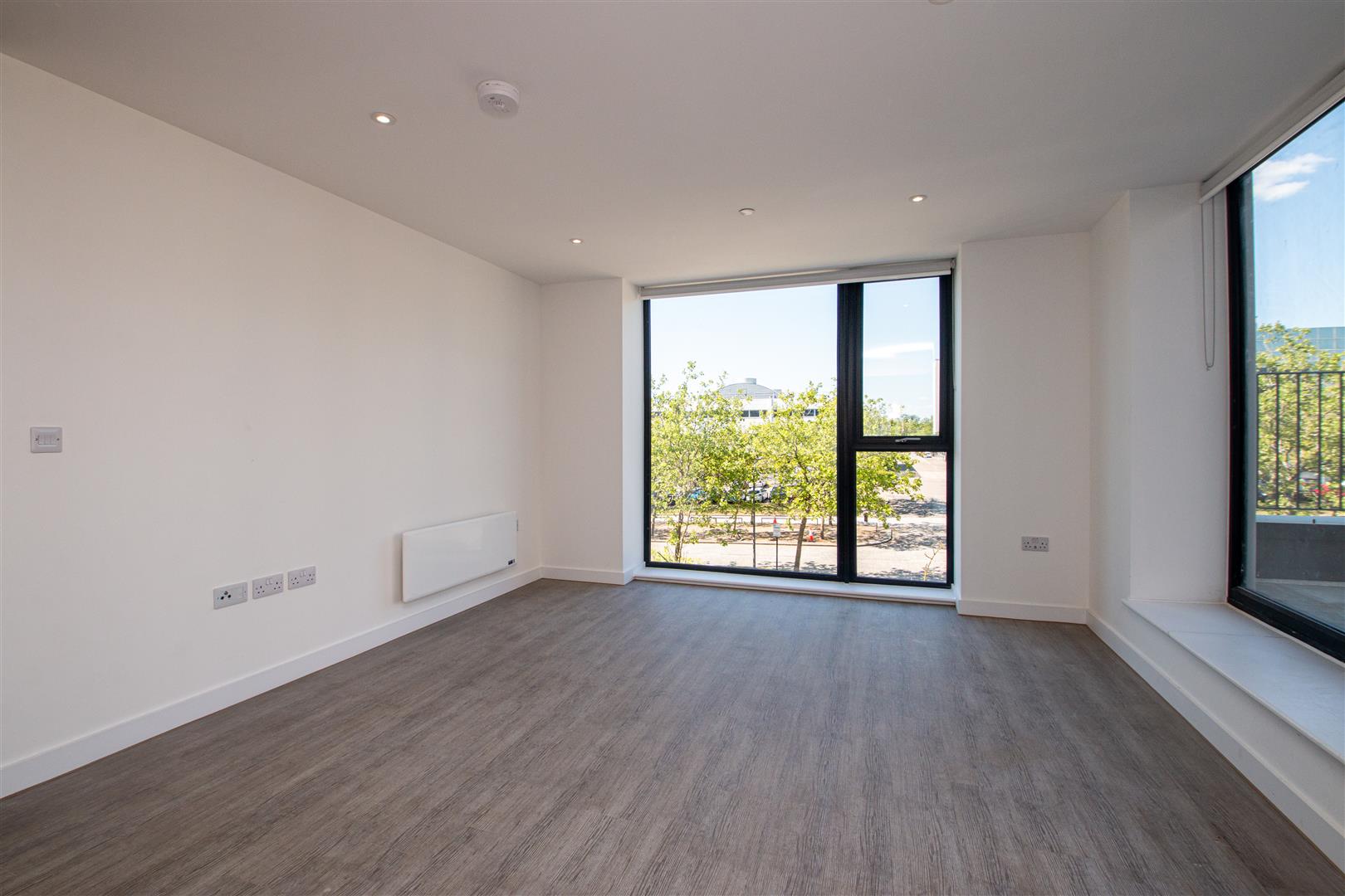 Silbury Boulevard, Milton Keynes, MK9 - Image 6