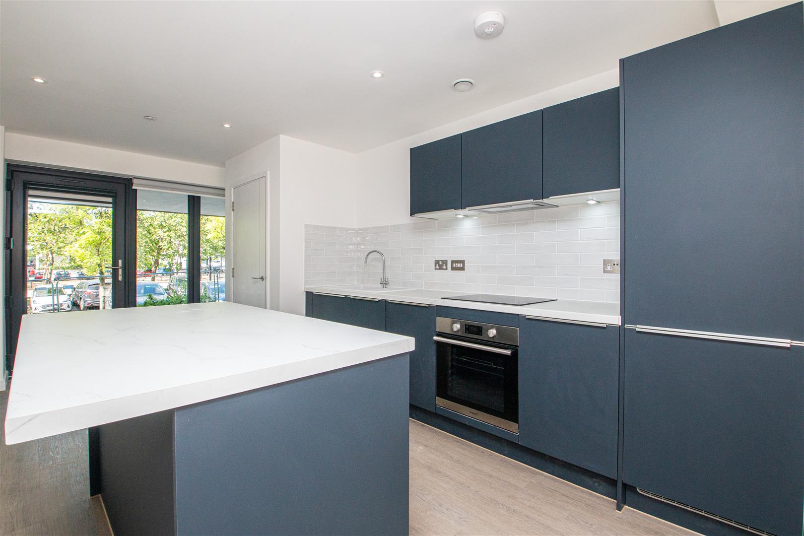 Silbury Boulevard, Milton Keynes, MK9 - Image 3