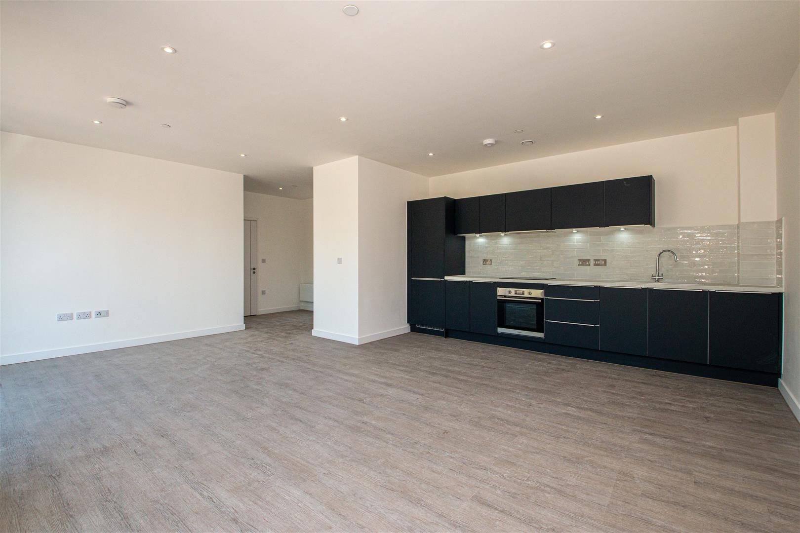 Silbury Boulevard, Milton Keynes, MK9 - Image 2