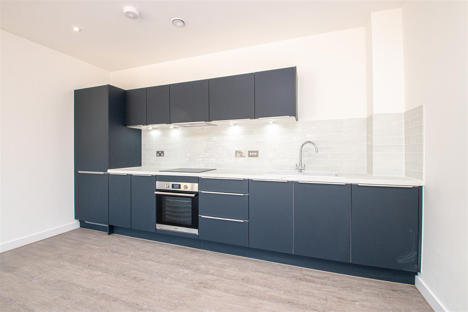 Silbury Boulevard, Milton Keynes, MK9 - Image 3