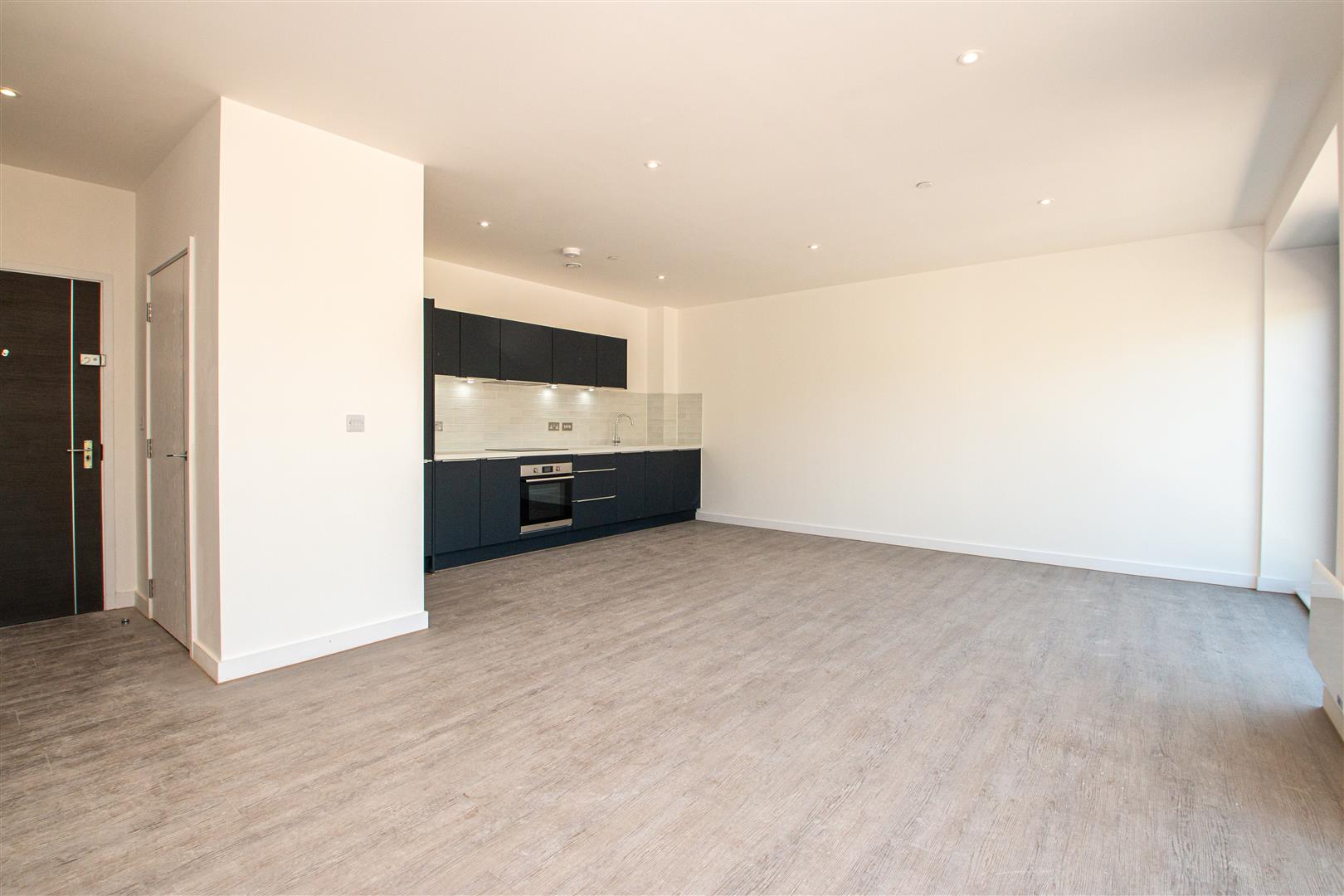 Silbury Boulevard, Milton Keynes, MK9 - Image 8