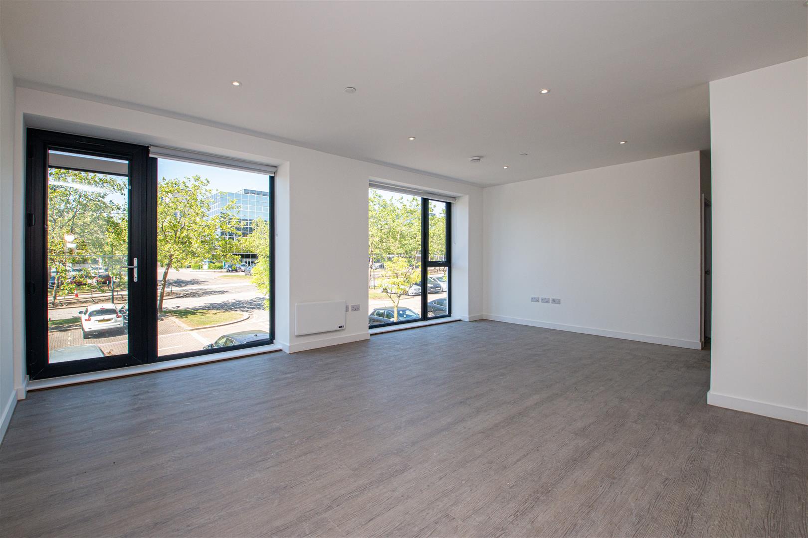 Silbury Boulevard, Milton Keynes, MK9 - Image 9