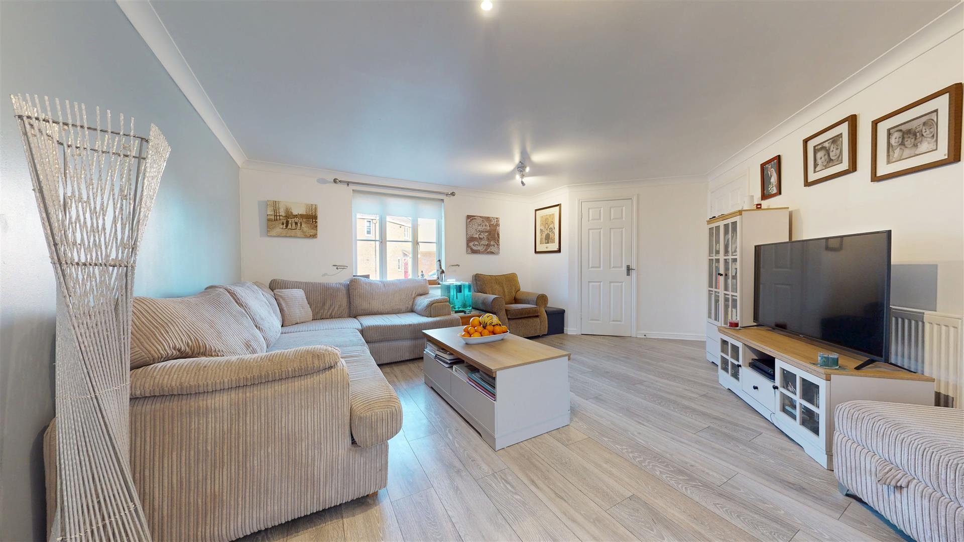 Flaxley Gate, Monkston, Milton Keynes, MK10 - Image 4