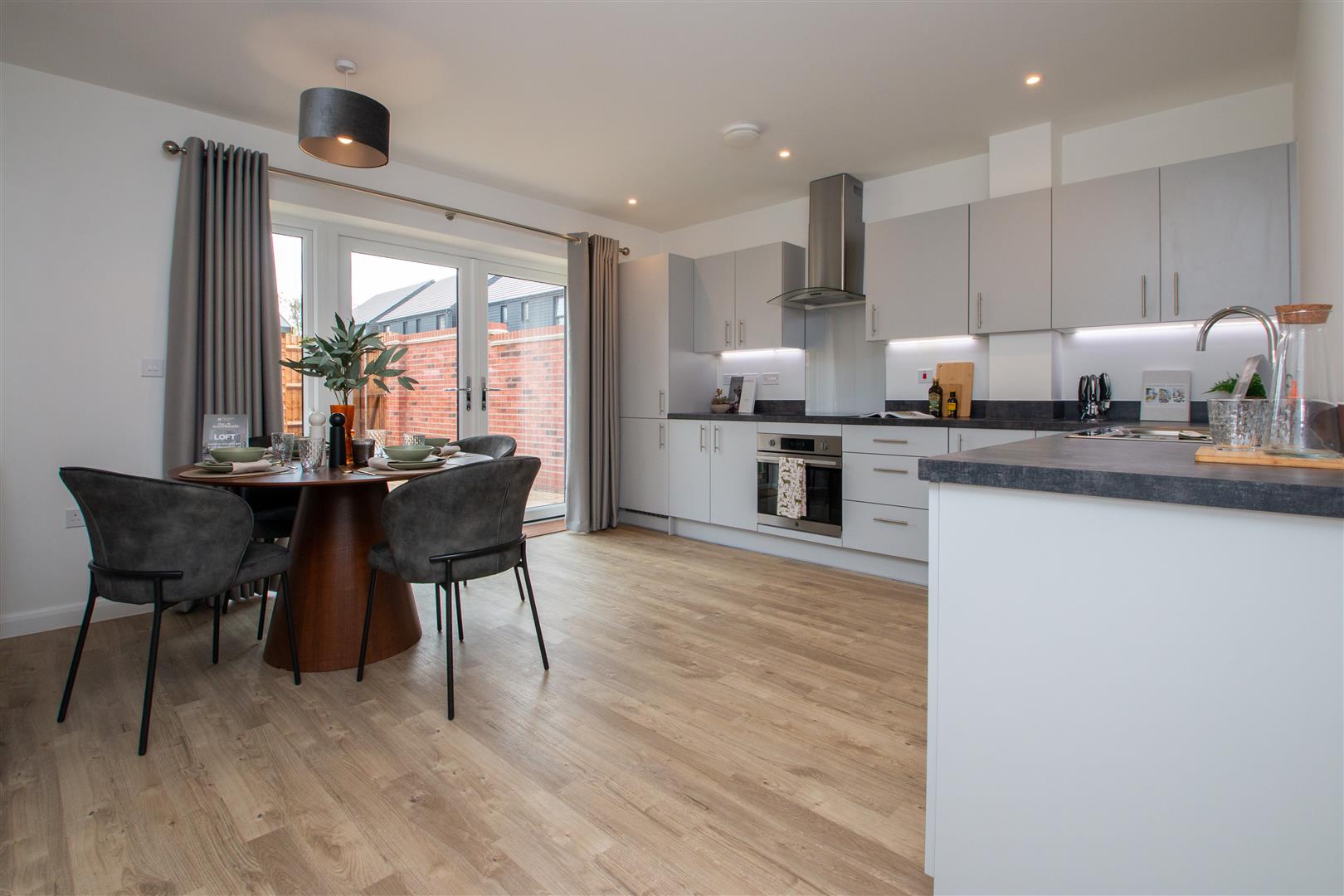 Eredine Crescent, Shenley Wood, Milton Keynes, MK5 - Image 9