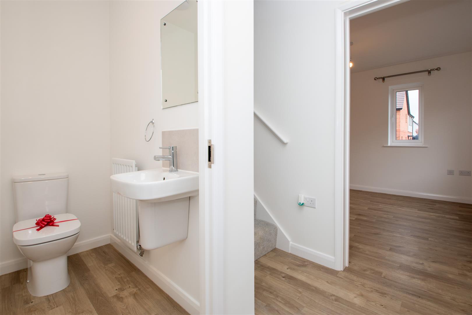 Parda Alpina Drive, Whitehouse, Milton Keynes, MK8 - Image 4