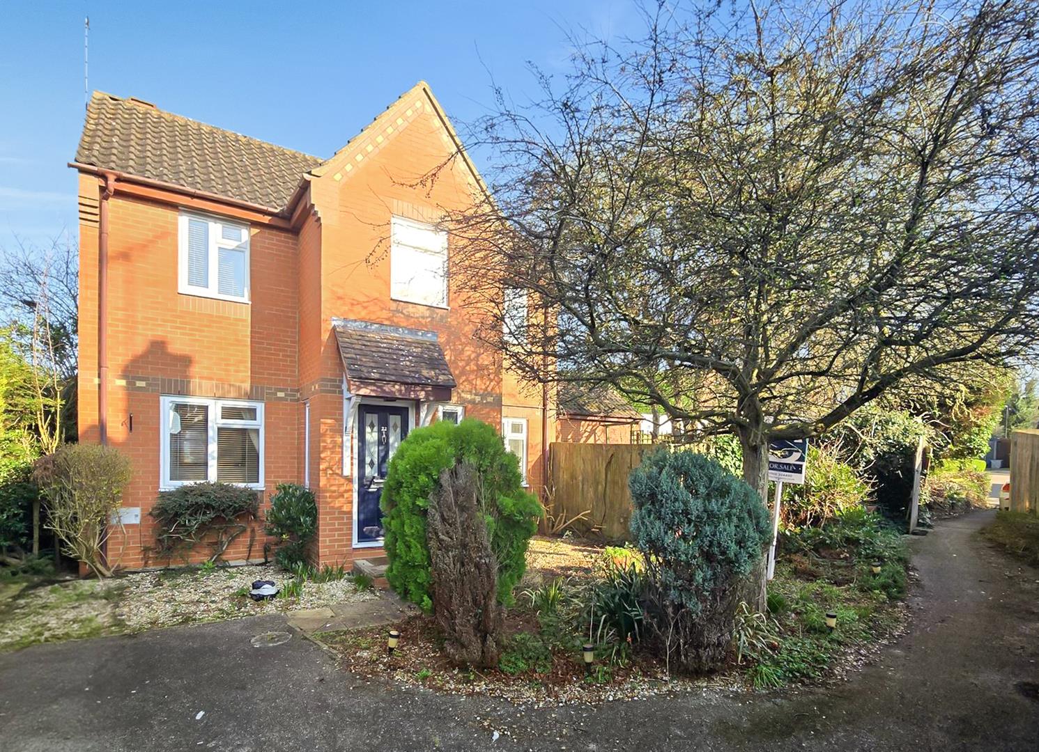 Hunsdon Close, Stantonbury Fields, Milton Keynes, MK14