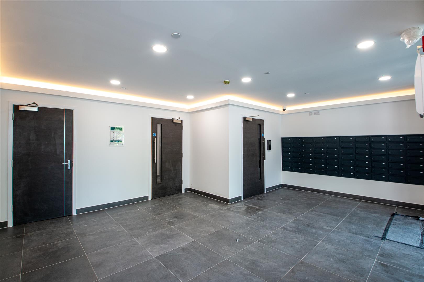 Silbury Boulevard, Milton Keynes, MK9 - Image 6