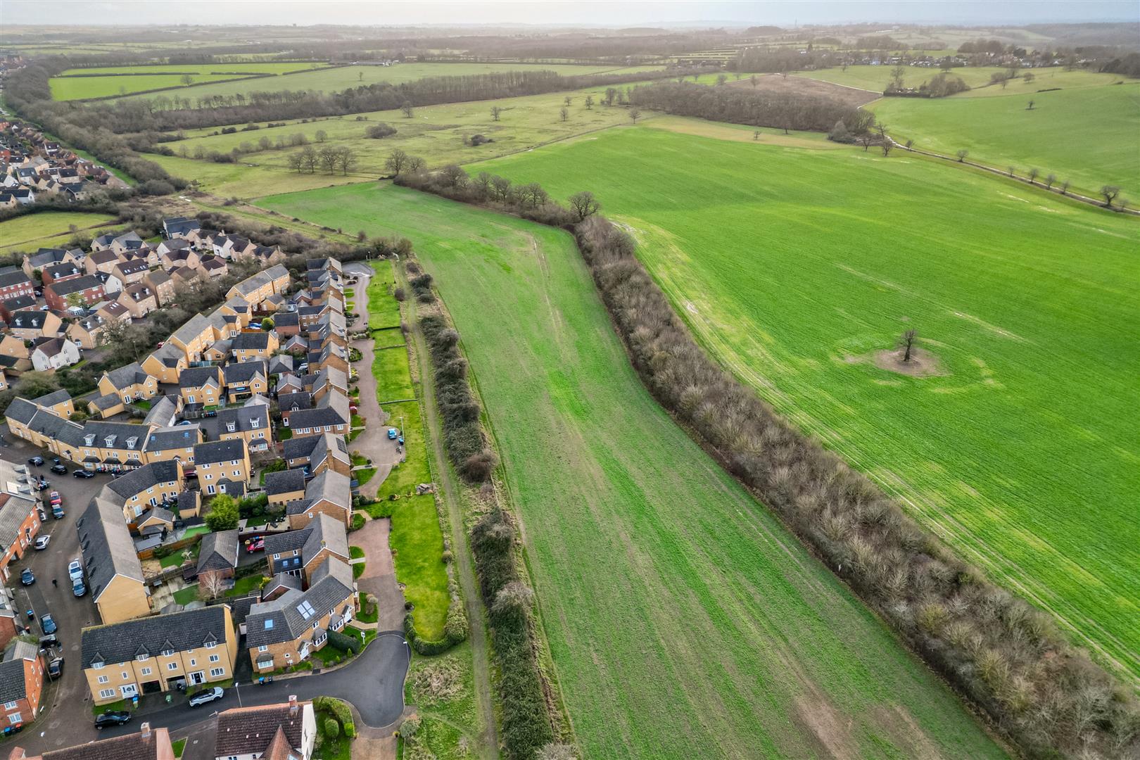 Keel Way, Oxley Park, Milton Keynes, MK4 - Image 2