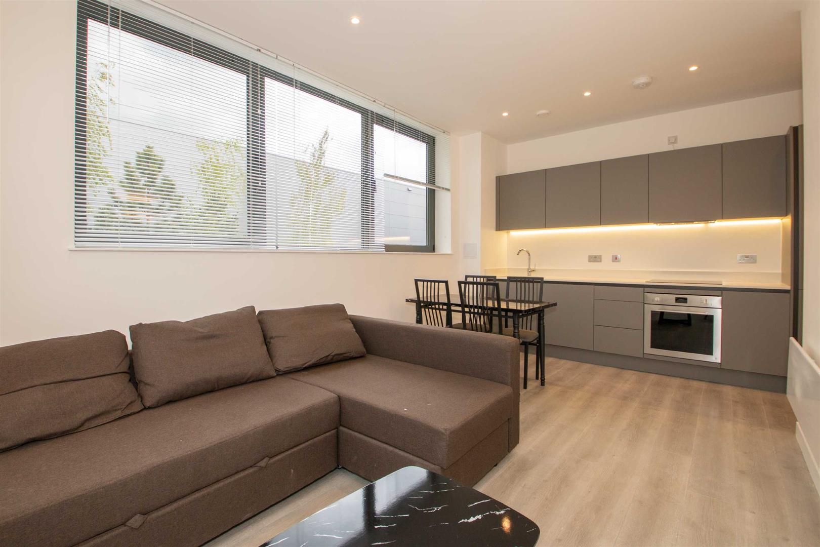 2 Foxhunter Drive, Linford Wood, Milton Keynes, MK14