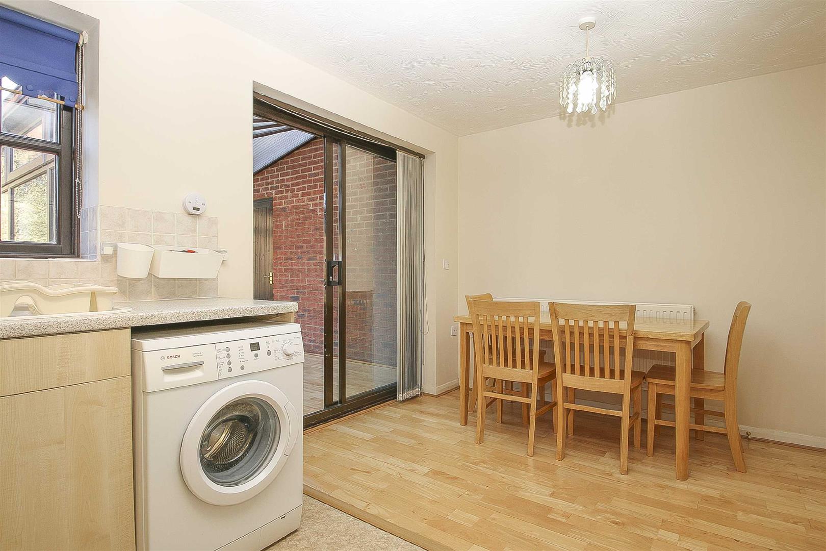 Edstone Place, Emerson Valley, Milton Keynes, MK4 - Image 9