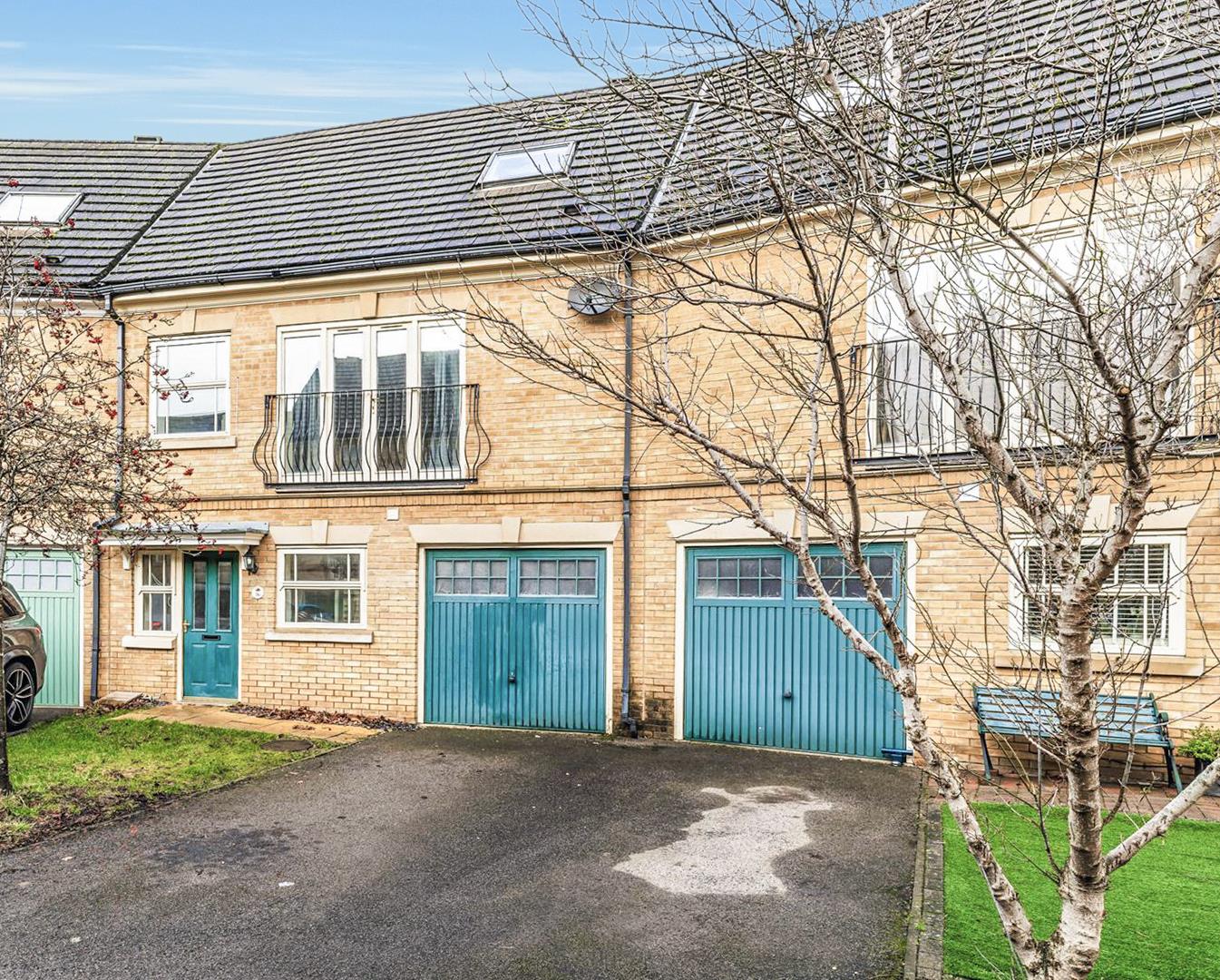 Clegg Square, Shenley Lodge, Milton Keynes, MK5