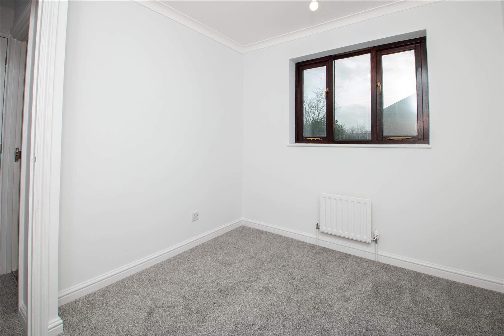 Studley Knapp, Walnut Tree, Milton Keynes, MK7 - Image 8