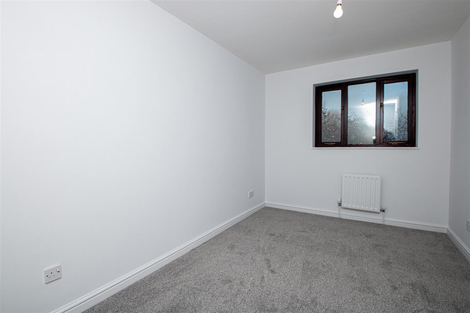 Studley Knapp, Walnut Tree, Milton Keynes, MK7 - Image 9