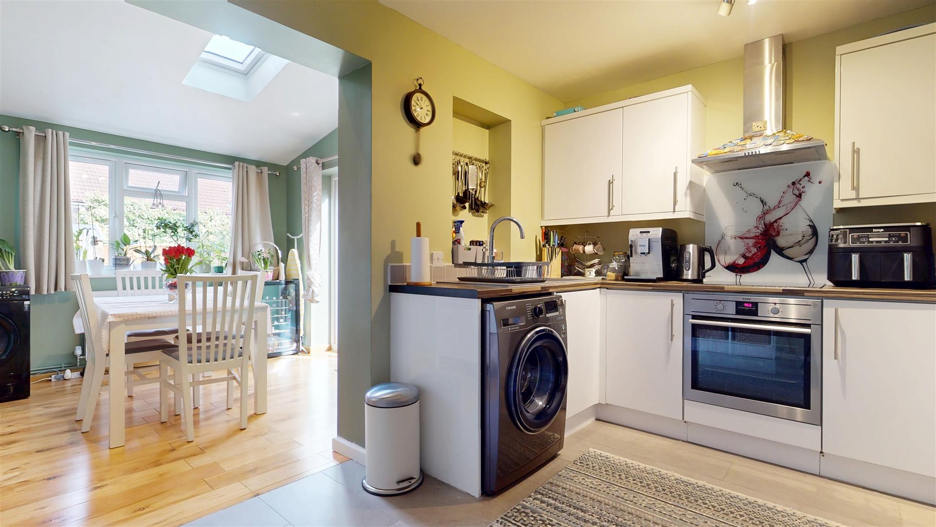 Pettingrew Close, Walnut Tree, Milton Keynes, MK7