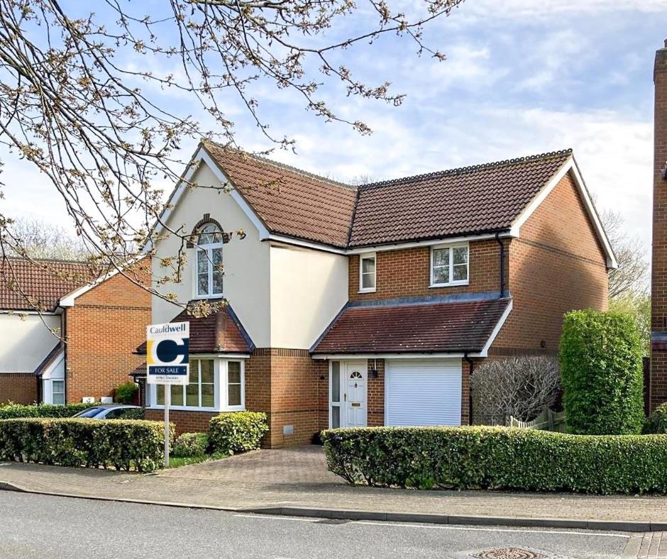 Rosemullion Avenue, Tattenhoe, Milton Keynes, MK4