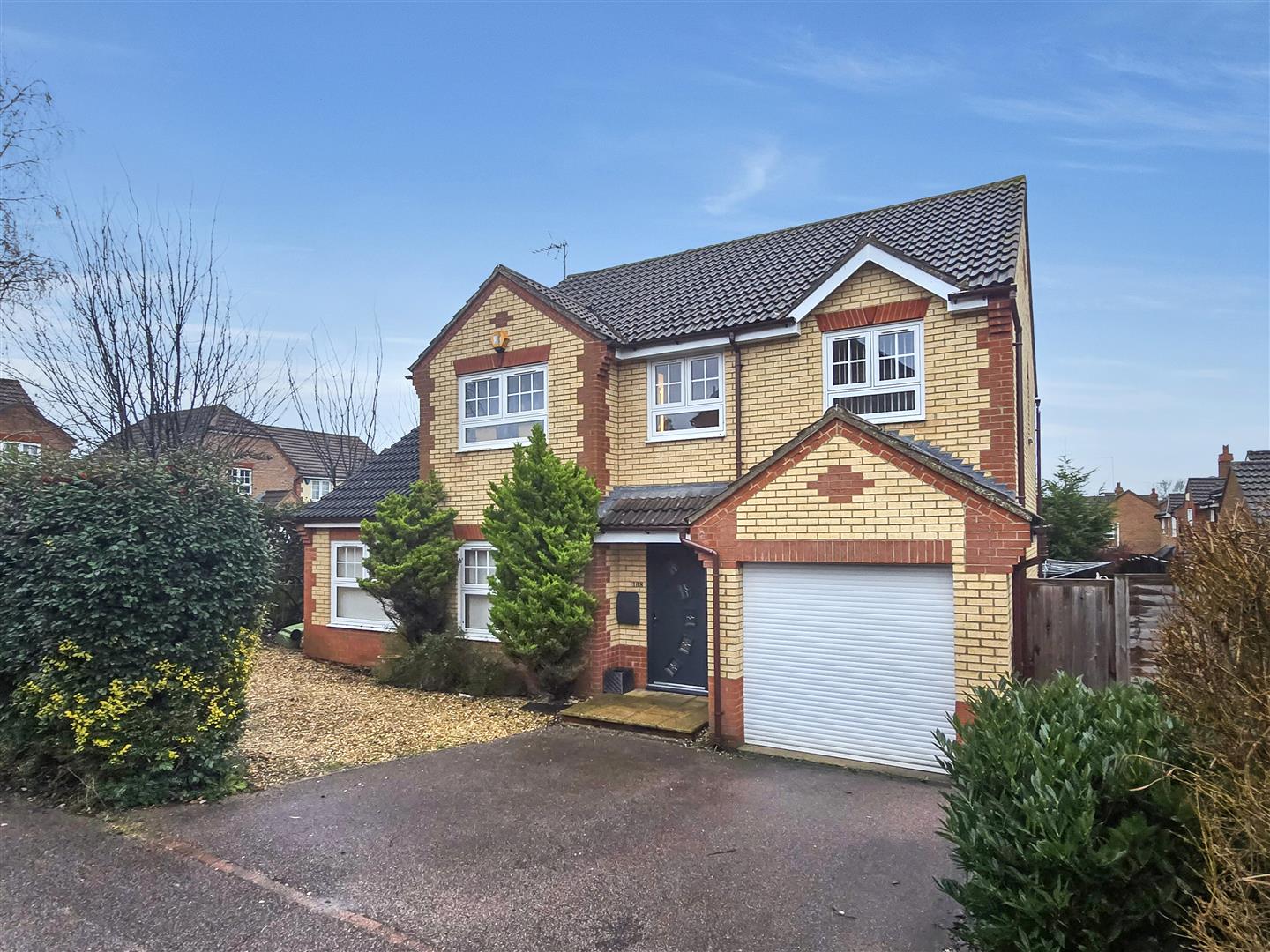 Kirkstall Place, Oldbrook, Milton Keynes, MK6