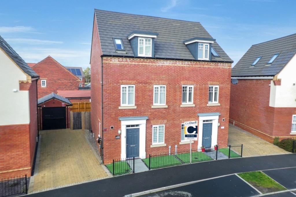 Cicero Crescent, Fairfields, Milton Keynes, MK11